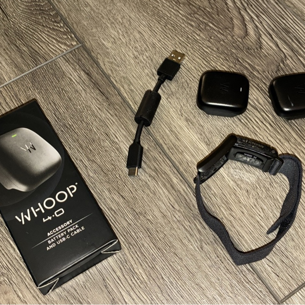 4.0 Black Fitness Tracker with Accessories